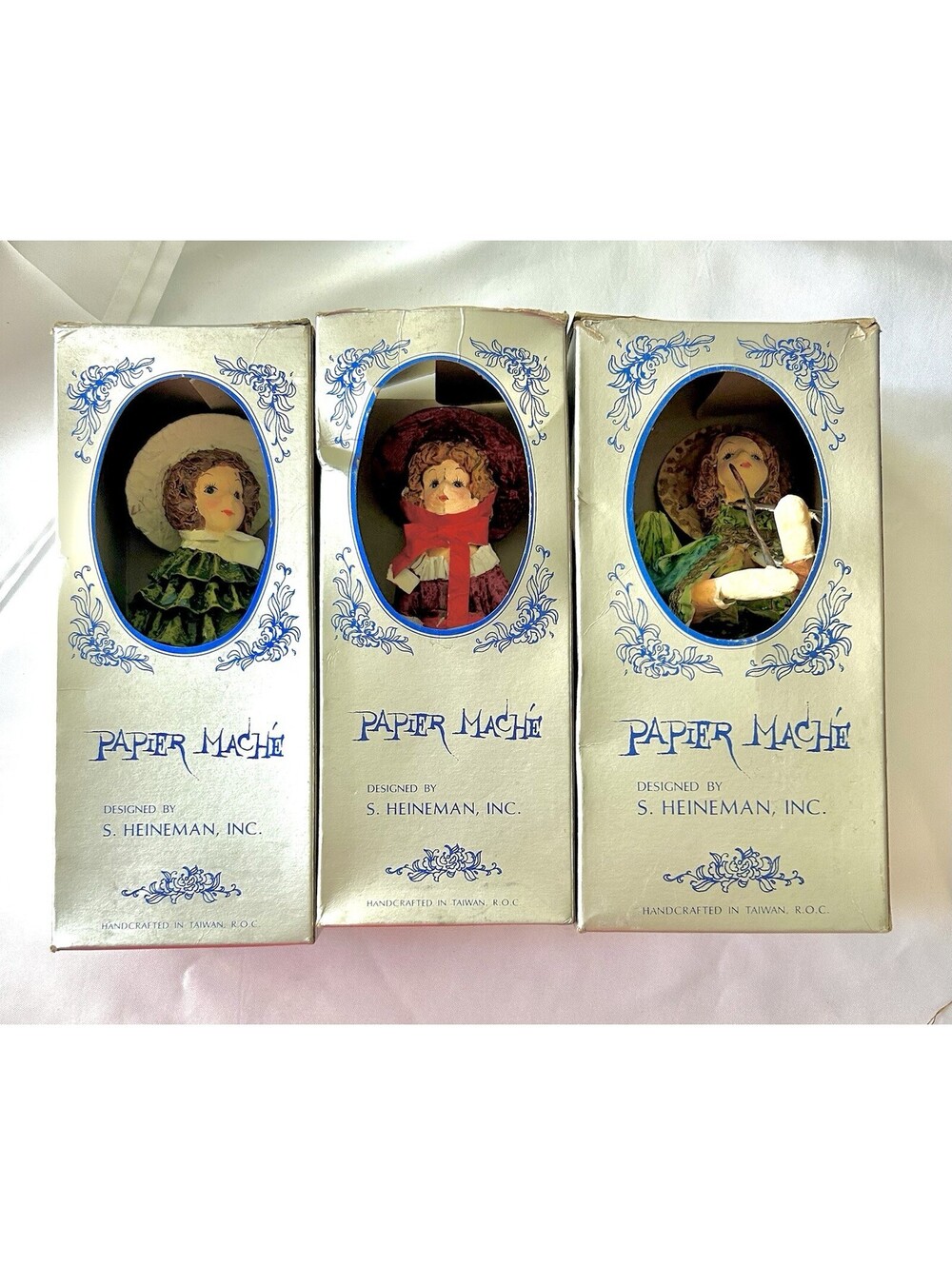 3 Vtg Papier Mache S. Heineman Handcrafted 9" Christmas Village Carolers Angel